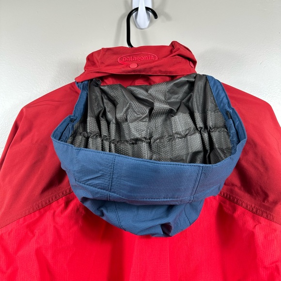 Patagonia GoreTex Men’s Shell Jacket Size Small - Red - Picture 8 of 10